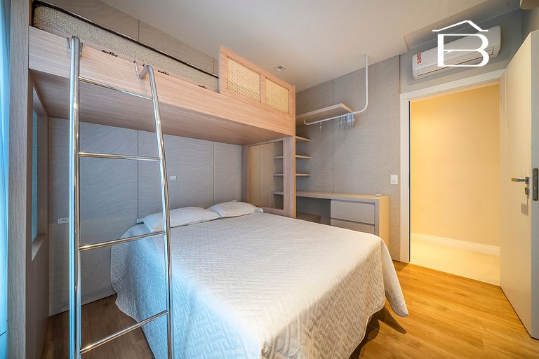 Leme 208 – Apartamento novíssimo a poucos metros do mar em B