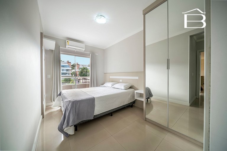 Praia Di Capri 202 – Apartamento em Bombinhas com 2 quartos