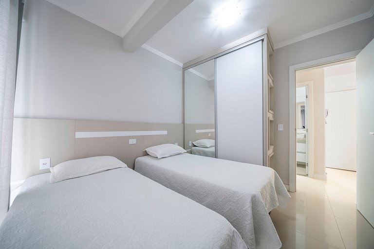 Di Cappri 202 - Apartamento para Aluguel de Temporada em Bom