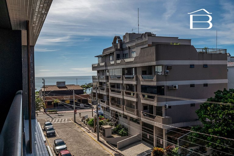 Leme 106 – Apartamento novíssimo a poucos metros do mar em B