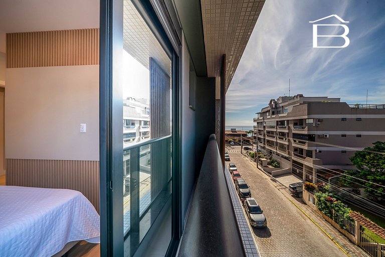 Leme 106 – Apartamento novíssimo a poucos metros do mar em B
