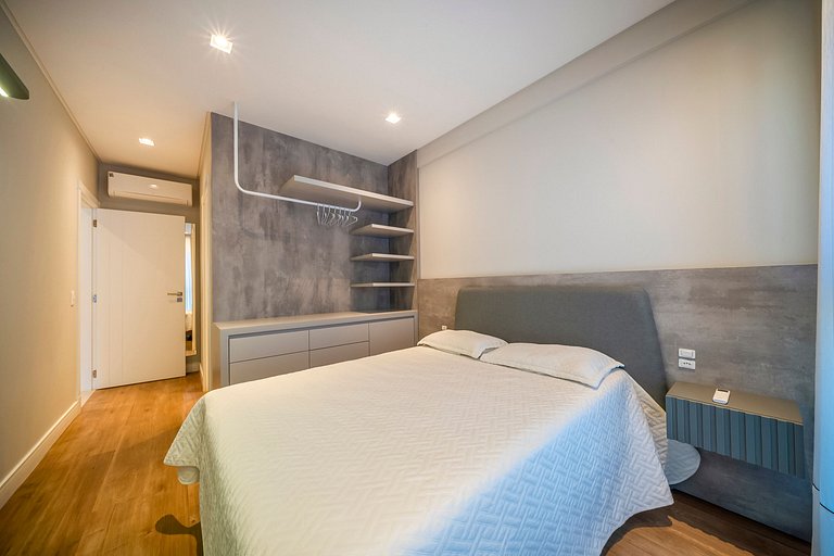 Leme 106 - Novíssimo Apartamento a Poucos Metros do Mar em B