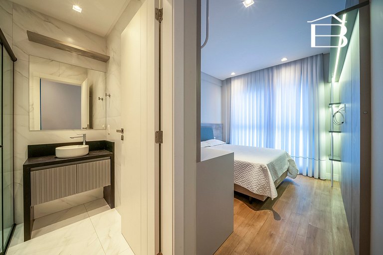 Leme 106 – Apartamento novíssimo a poucos metros do mar em B