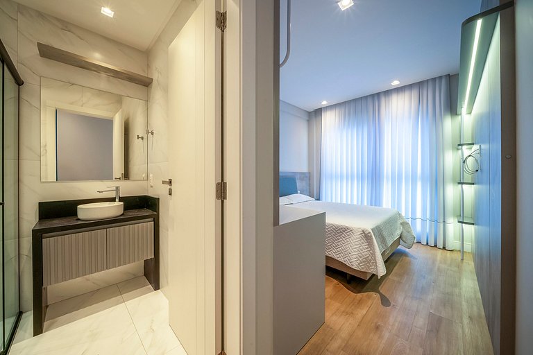 Leme 106 - Novíssimo Apartamento a Poucos Metros do Mar em B