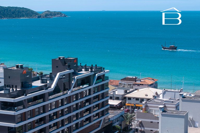 Leme 106 – Apartamento novíssimo a poucos metros do mar em B