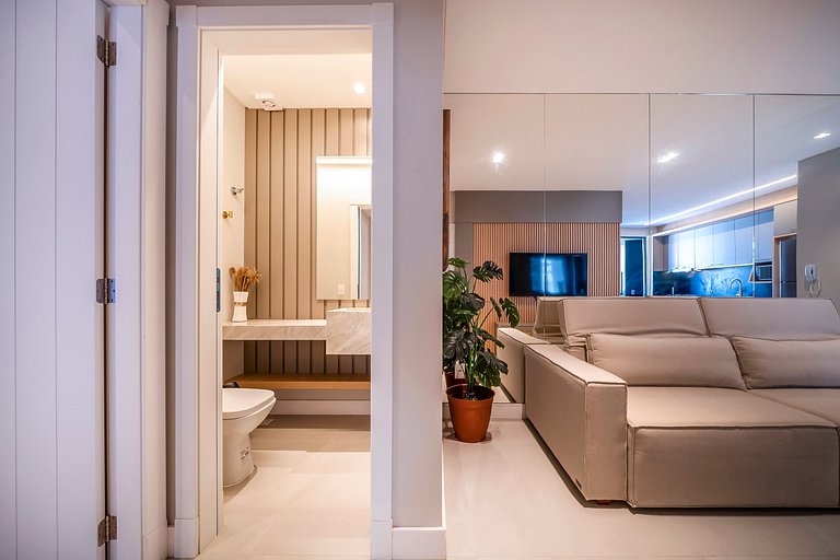 Leme 107 - Novíssimo Apartamento a Poucos Metros do Mar em B