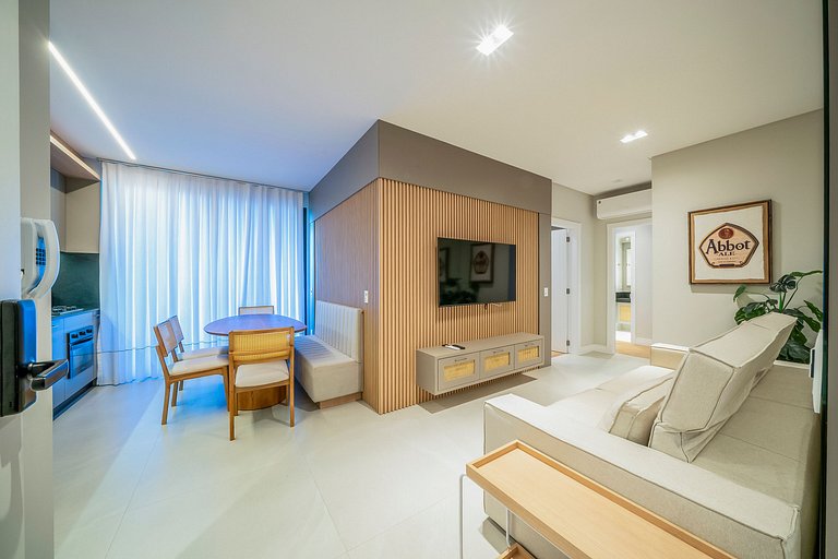 Leme 107 - Novíssimo Apartamento a Poucos Metros do Mar em B