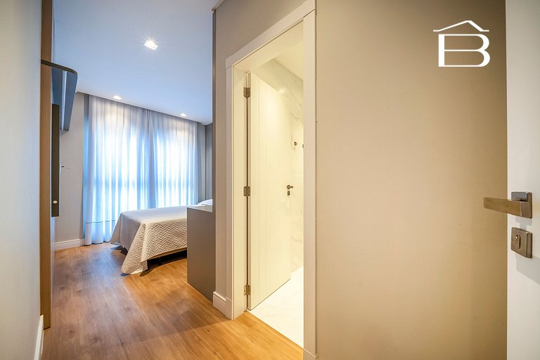 Leme 107 – Apartamento novíssimo a poucos metros do mar em B