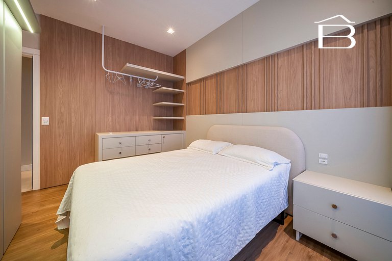 Leme 107 – Apartamento novíssimo a poucos metros do mar em B