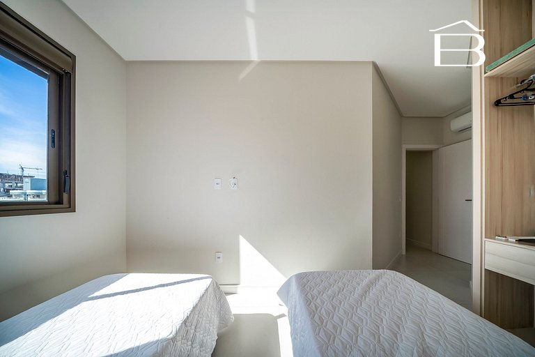 Djalma 105 - Apartamento espacioso con 3 suites en el centro