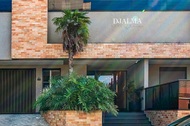 Djalma 105 - Amplio Apartamento con 3 Suites en el Centro de