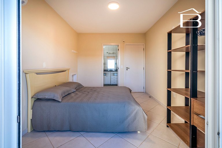 Casa para Temporada na Praia de Mariscal | 4 Quartos, Jardim