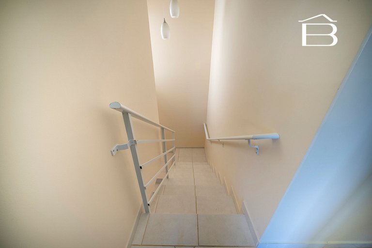 Casa para Temporada na Praia de Mariscal | 4 Quartos, Jardim