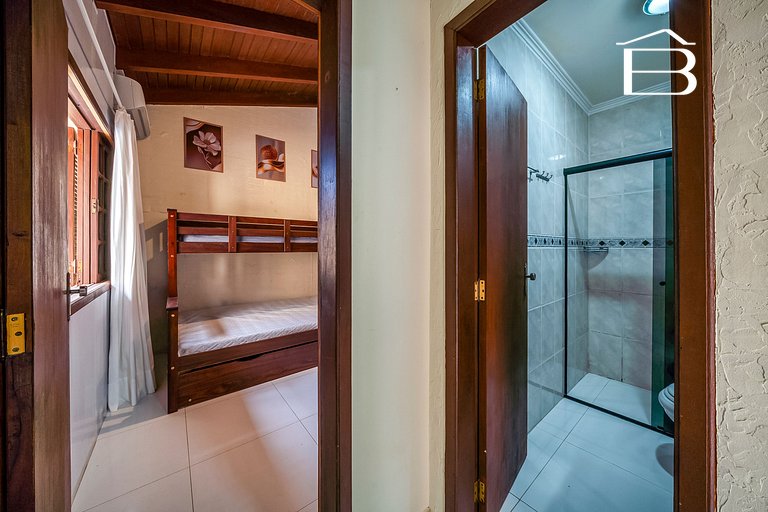 Casa em Canto Grande | 4 quartos e hidromassagem