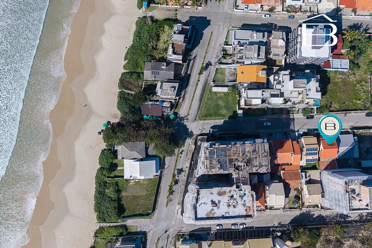 Casa em Canto Grande | 4 quartos e hidromassagem