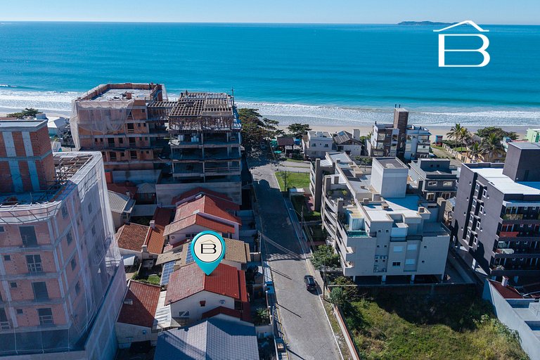 Casa em Canto Grande | 4 quartos e hidromassagem