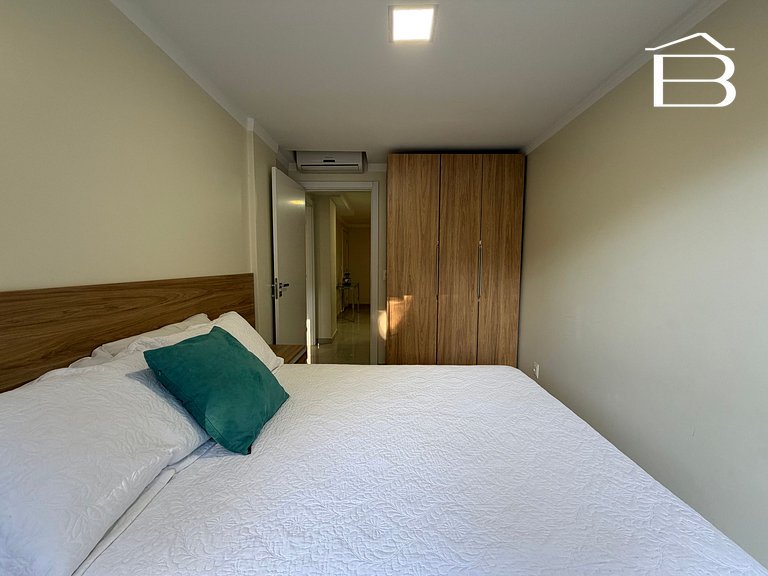 135 - 3 dormitórios no centro de Bombinhas