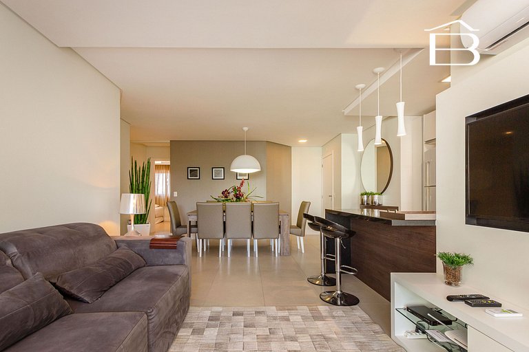 215 Boulevard Bombinhas - Apartamento de alto padrão em Cond