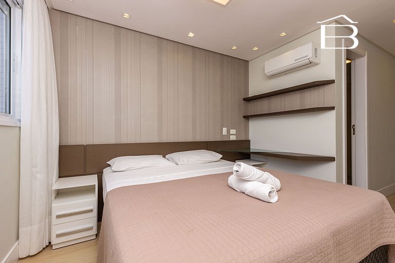 215 Boulevard Bombinhas - Apartamento de alto padrão em Cond