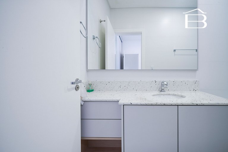 Bella Duplex 001 | Garden en la Playa de Bombas – Ideal para
