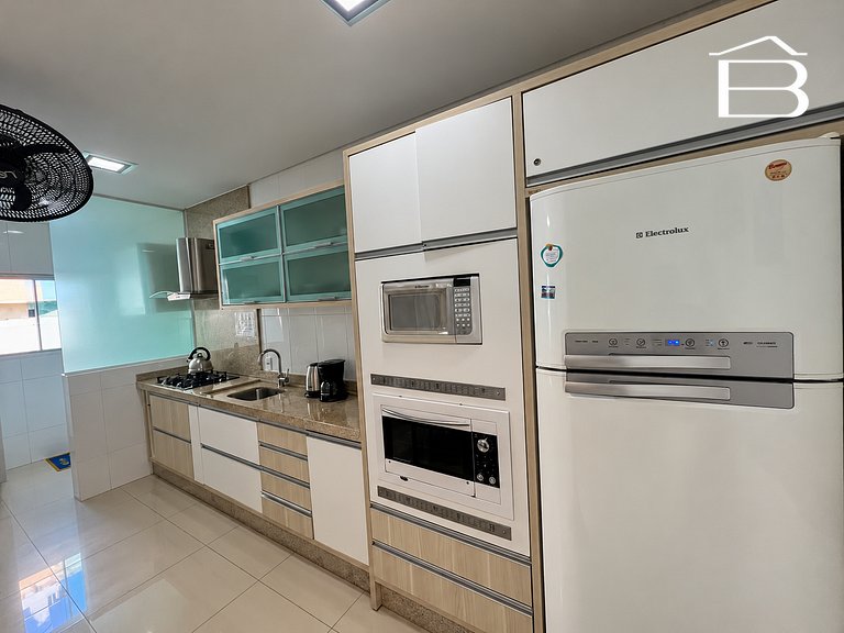 014 - 2 quartos em Bombinhas, Costa do Marfim.